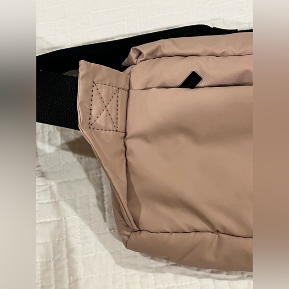 CALPAK :: BELT BAG - Picture 10 of 14